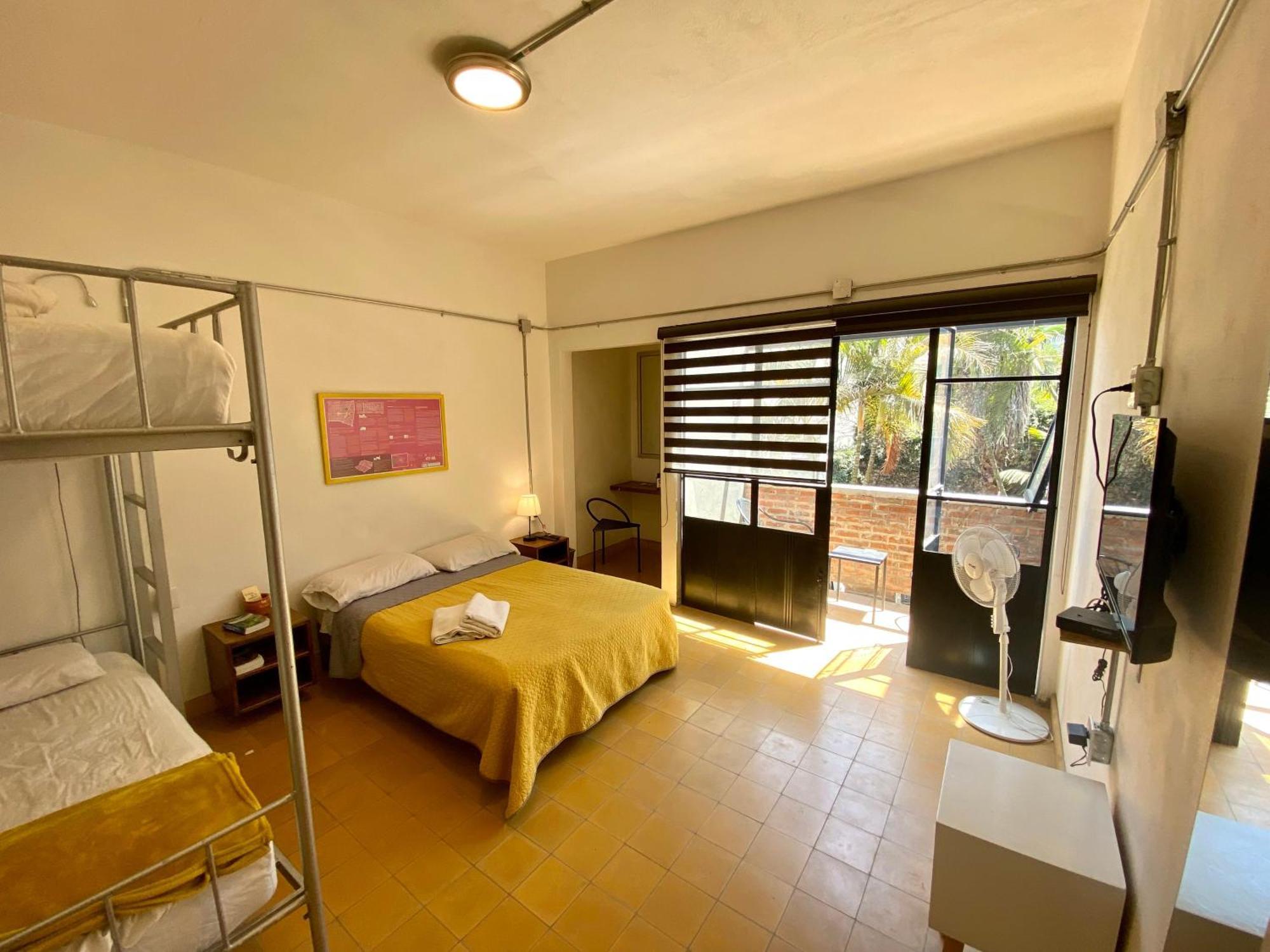 Hostel Hospedarte Chapultepec Guadalajara Esterno foto